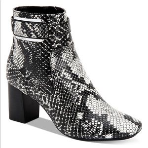 Calvin Klein’s Snake Women Cattee Booties Size 5.5